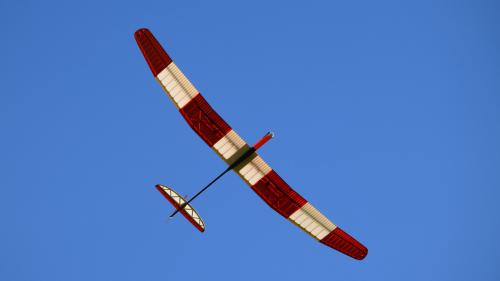 82 DSC 3745